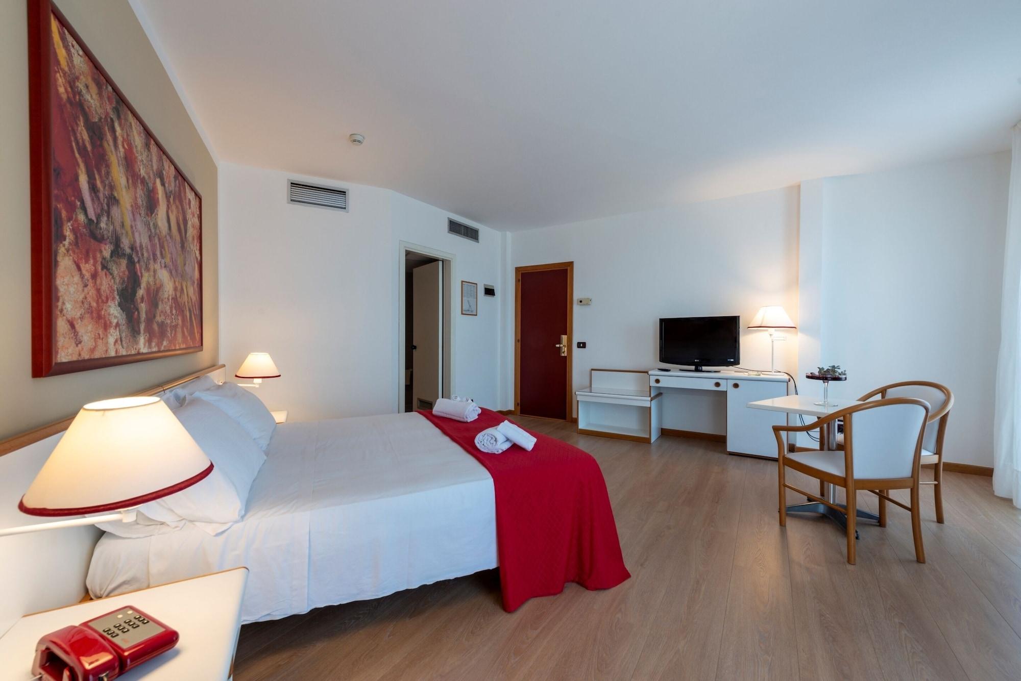 Hotel Torre Normanna Altavilla Milicia Exterior foto